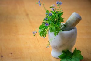 4 Herbs That Help With Weight Loss