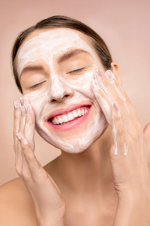 2 Effective Cleansers for Oily Skin