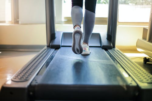 Walking pad Reviews: 6 Best Small Treadmill for Desk